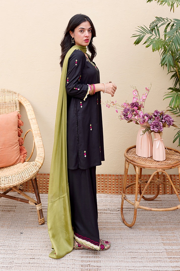 Zehra- Black Olive