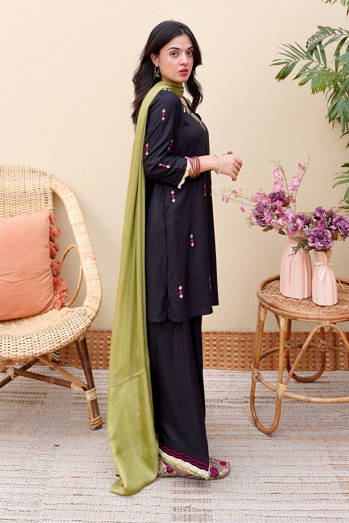 Zehra- Black Olive