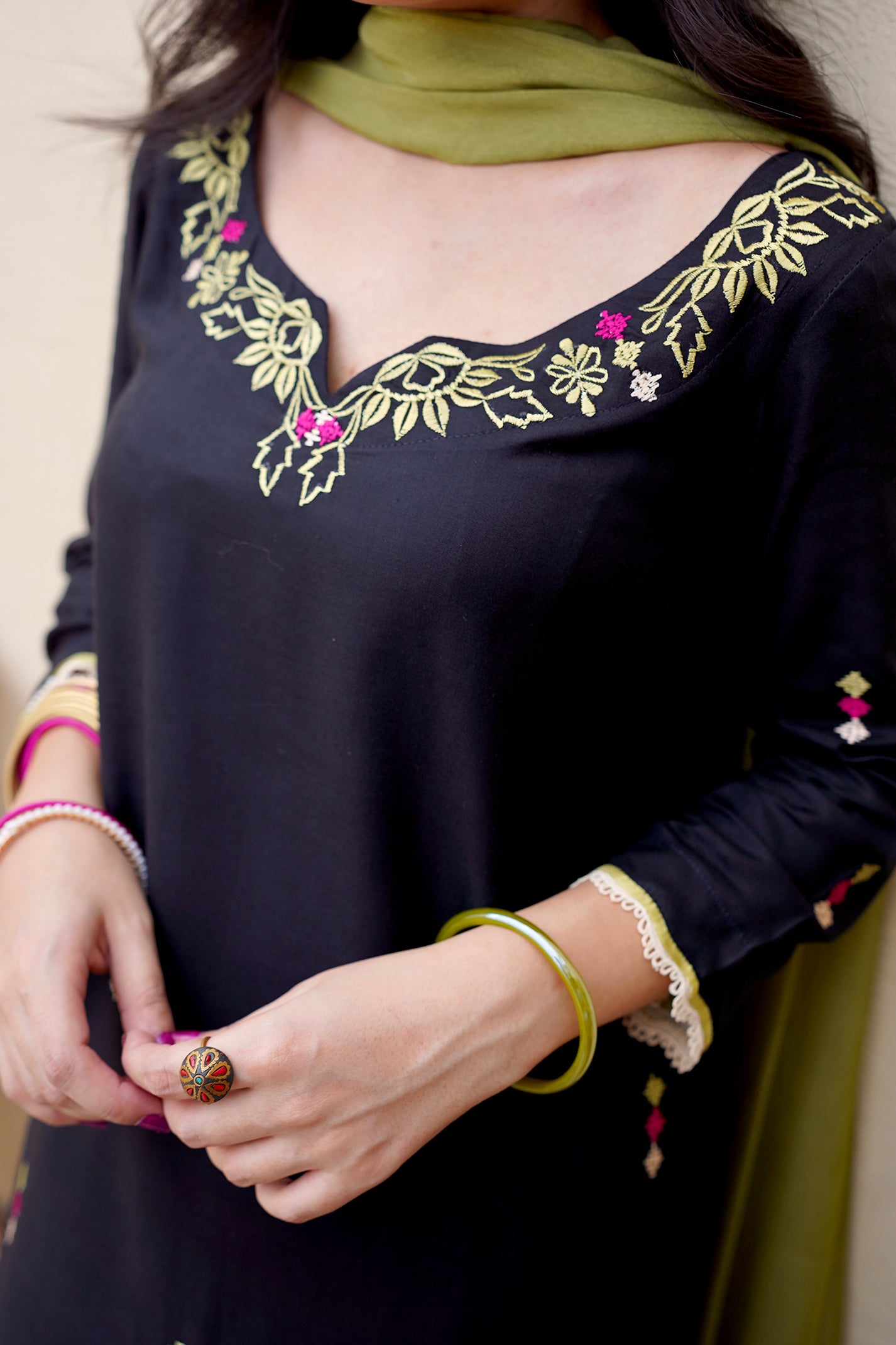 Zehra- Black Olive