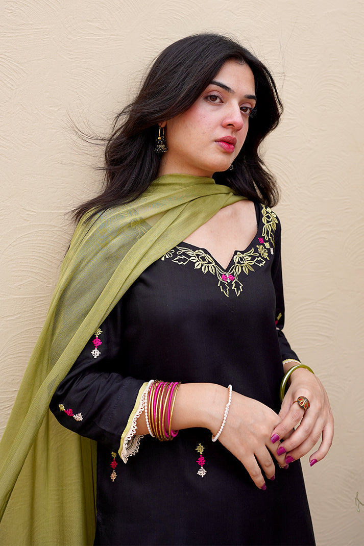Zehra- Black Olive