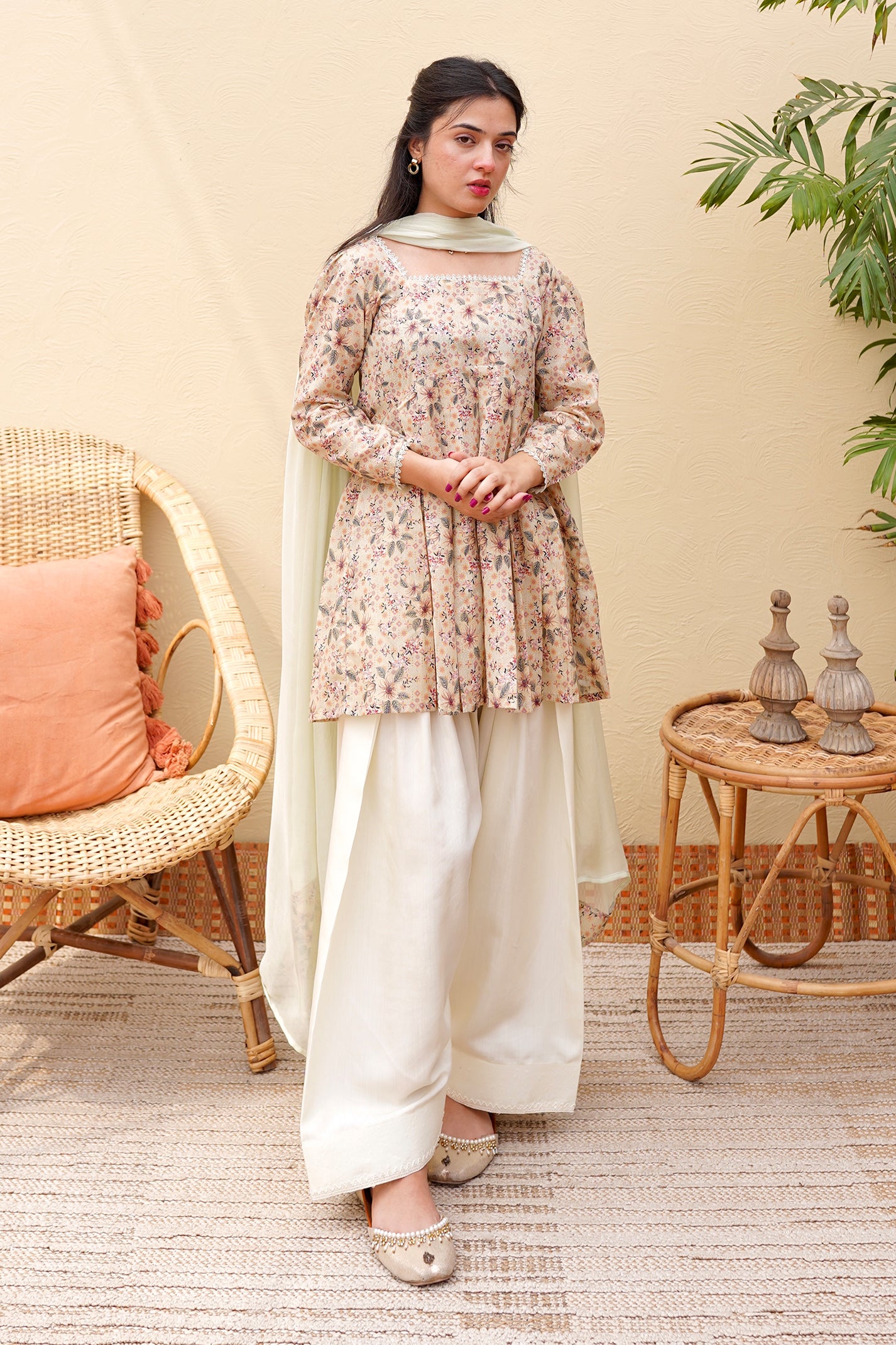 Zehra- Pearl Blossom