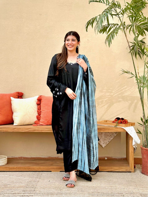plain khaddar dress design Khaddar Dress Designs 2025 for Winter Gul Ahmed Khaddar