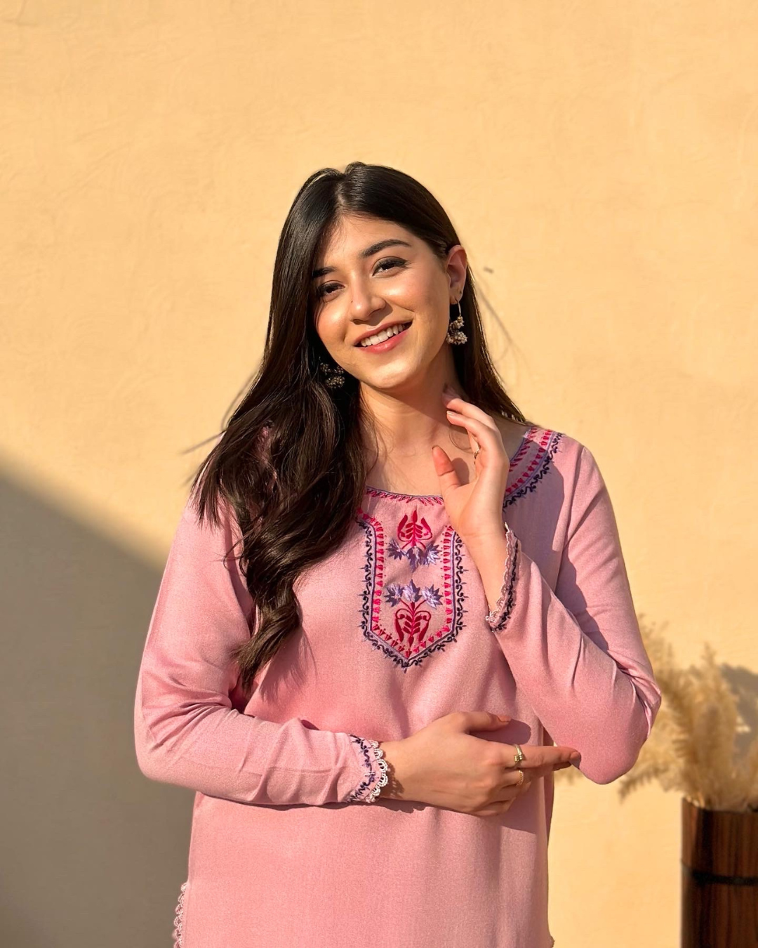 Aimen - Blush – Collar&Cuffs
