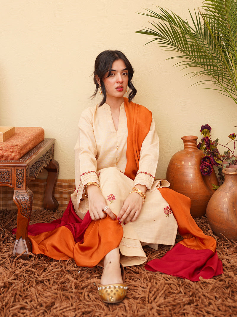 Mehrnaz- Pearl