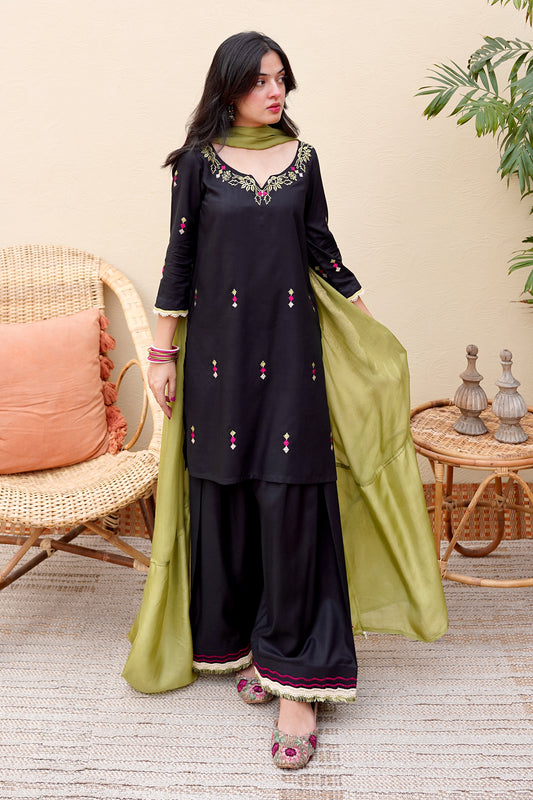 Zehra- Black Olive