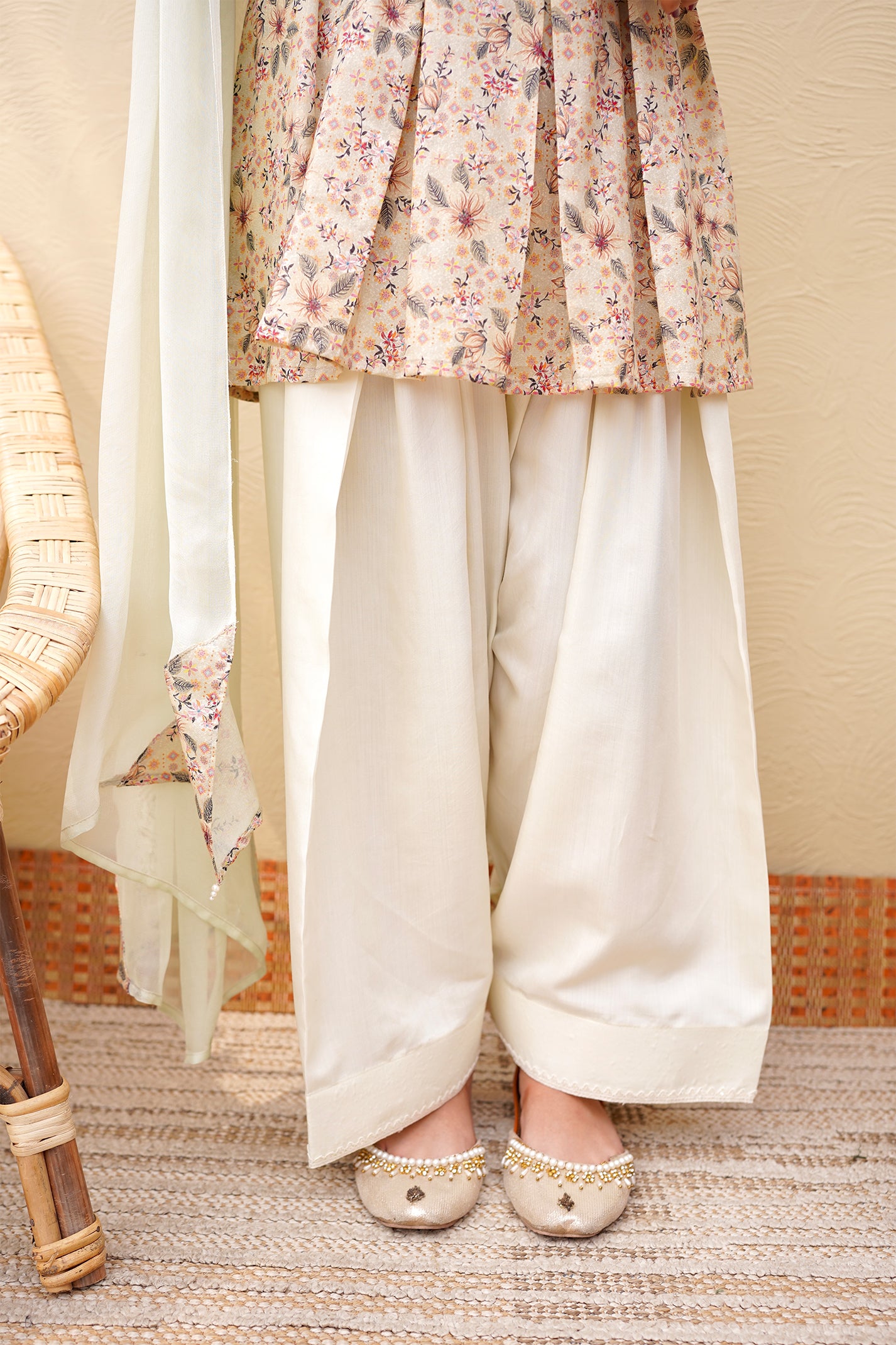 Zehra- Pearl Blossom